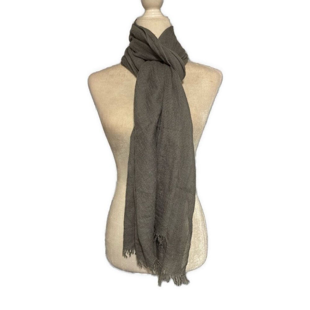 Orah Odel 100% Cashmere Solid Gray Neck Scarf